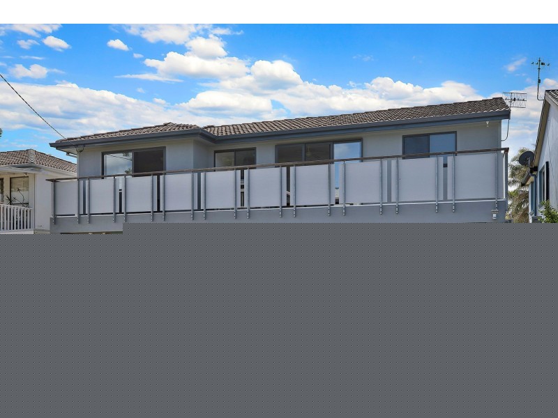 32 Ocean St, North Avoca NSW 2260