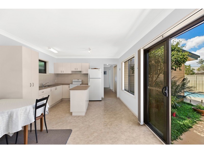 32 Ocean St, North Avoca NSW 2260