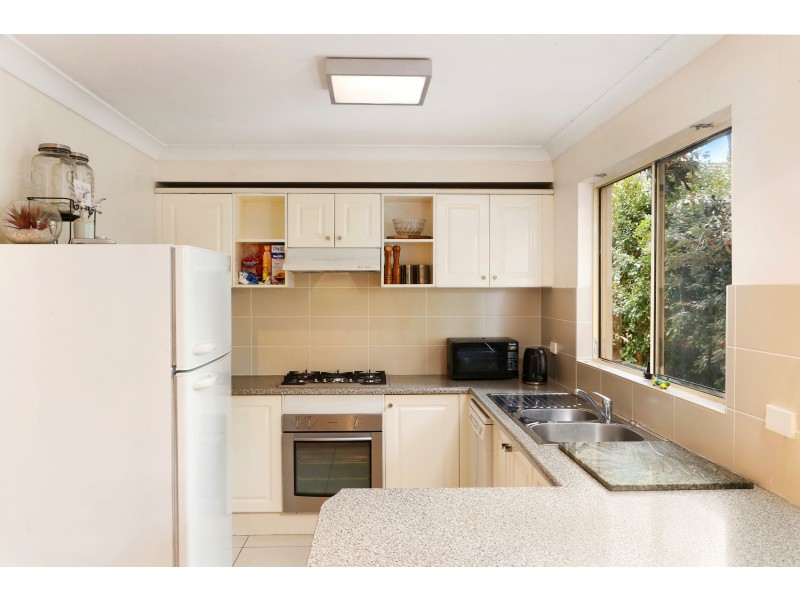 4/9-13 Junction Road, Terrigal NSW 2260