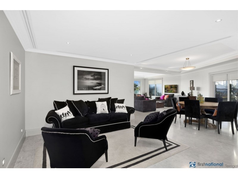 1/8 Terrigal Esplanade, Terrigal NSW 2260