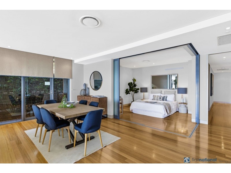 2/2 Whiting Avenue, Terrigal NSW 2260