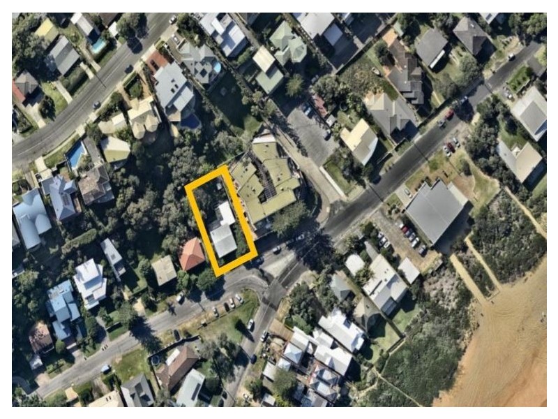 19 North Avoca Parade, North Avoca NSW 2260