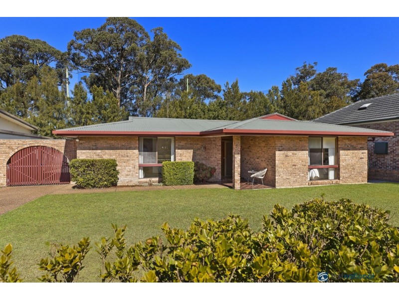 34 Windsor Road, Wamberal NSW 2260