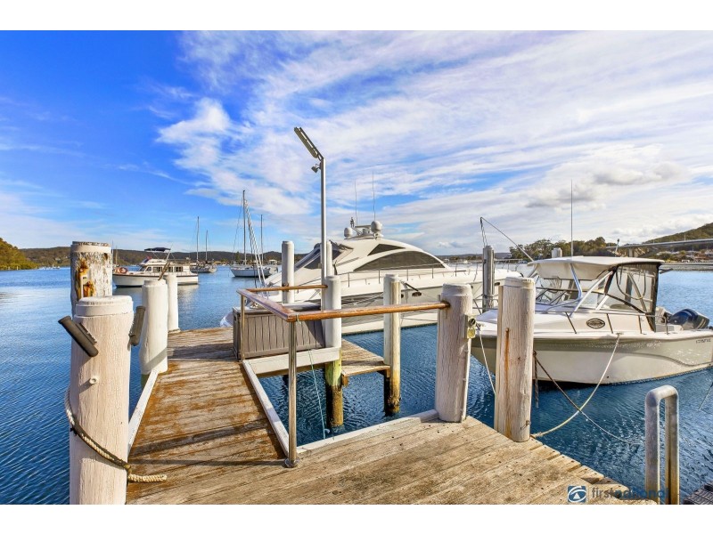 112 Daley Avenue, Daleys Point NSW 2257