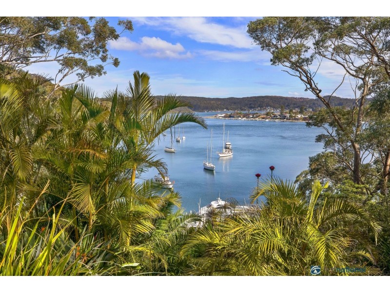 112 Daley Avenue, Daleys Point NSW 2257