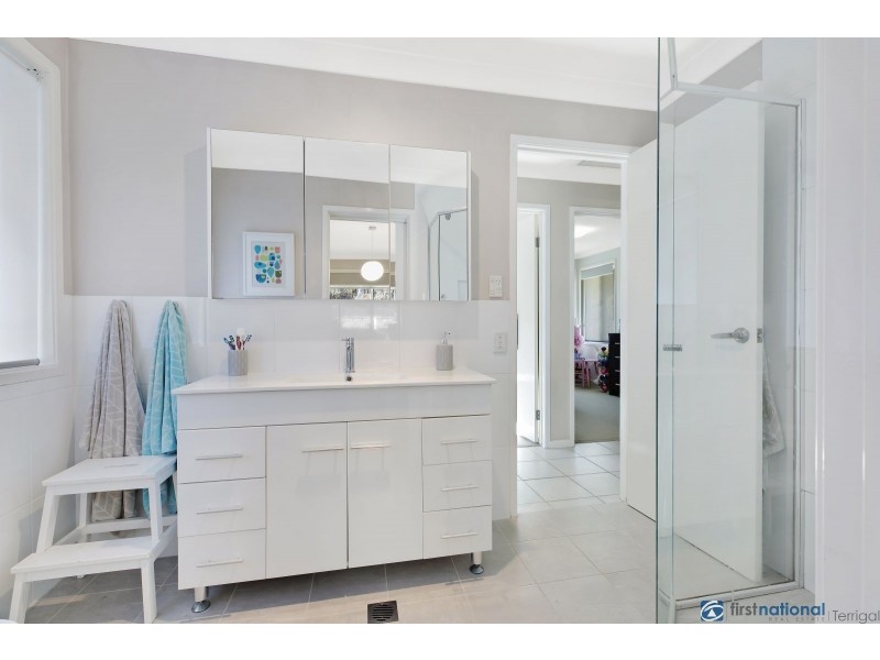 86 Bottlebrush Drive, Glenning Valley NSW 2261