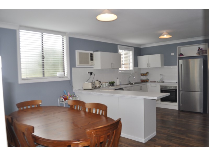 7B Warrambool Rd, Wamberal NSW 2260