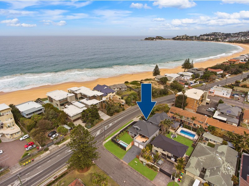 1/2 Renown Street, Wamberal NSW 2260
