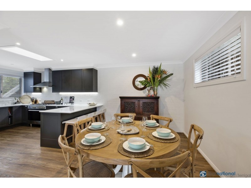 1/2 Renown Street, Wamberal NSW 2260