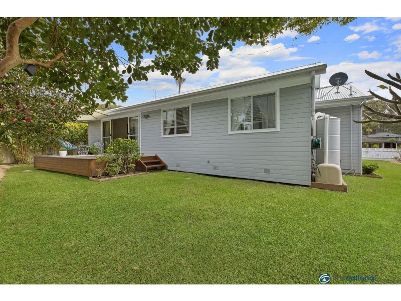 6 Dalpura Road, Wamberal NSW 2260