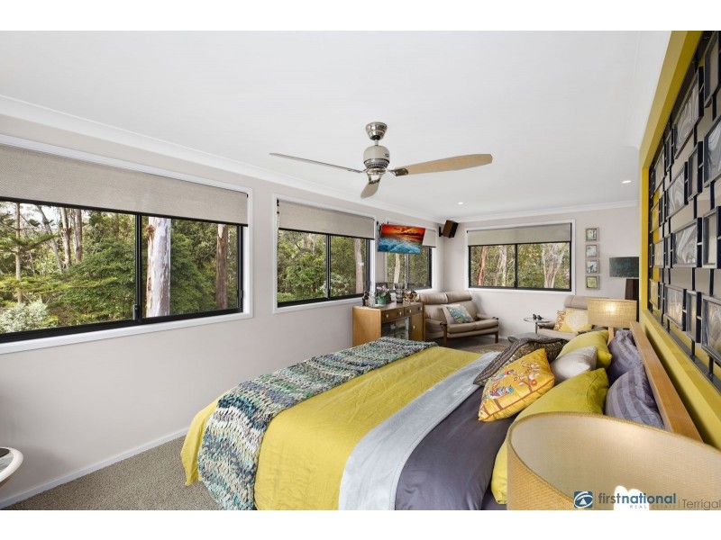 25 Gurrigal Street, Kincumber NSW 2251