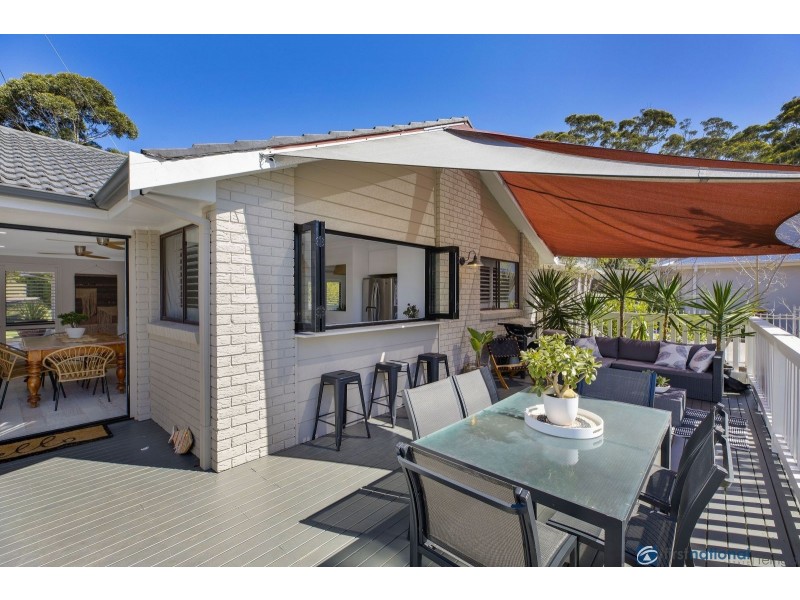 25 Whiting Avenue, Terrigal NSW 2260