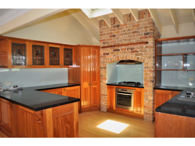 40 Kookaburra St, Kincumber NSW 2251