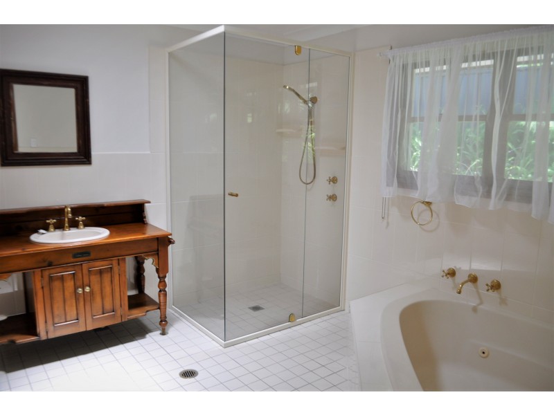 40 Kookaburra St, Kincumber NSW 2251