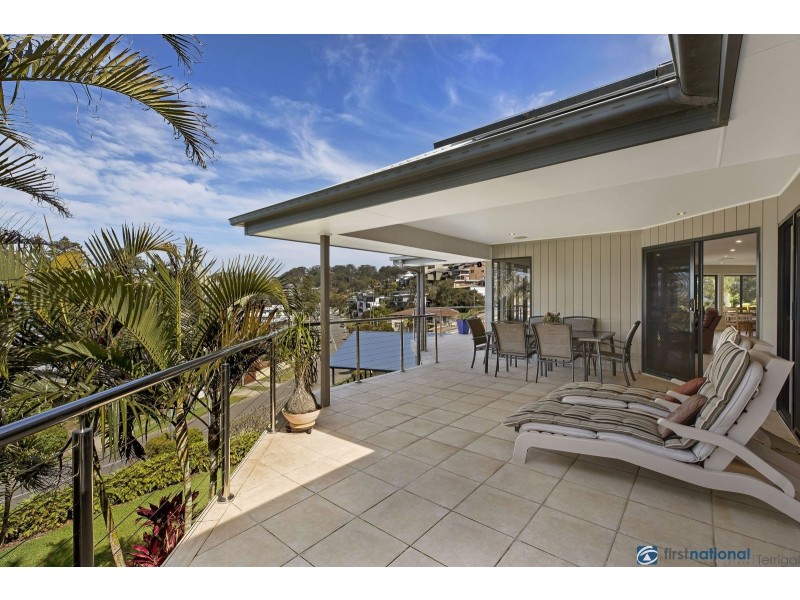 150 Avoca Drive, Avoca Beach NSW 2251