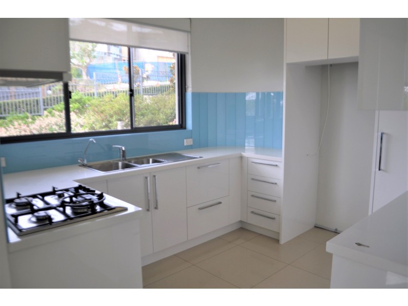 47 Kalakau Ave, Forresters Beach NSW 2260