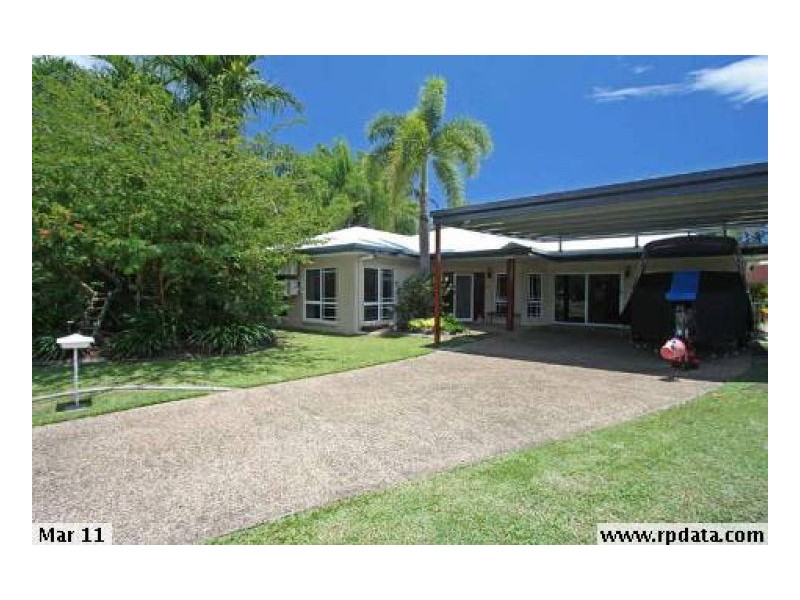 2 Avoca Close, Kewarra Beach QLD 4879