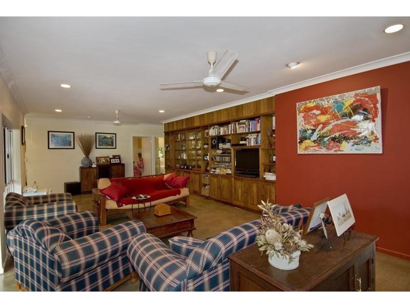 33 – 35 EVERGREEN STREET, Clifton Beach QLD 4879