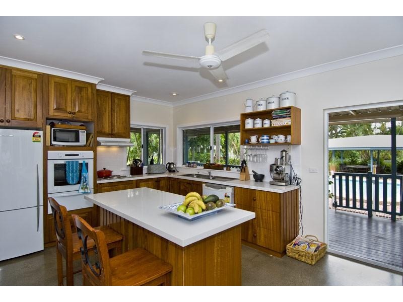 33 – 35 EVERGREEN STREET, Clifton Beach QLD 4879