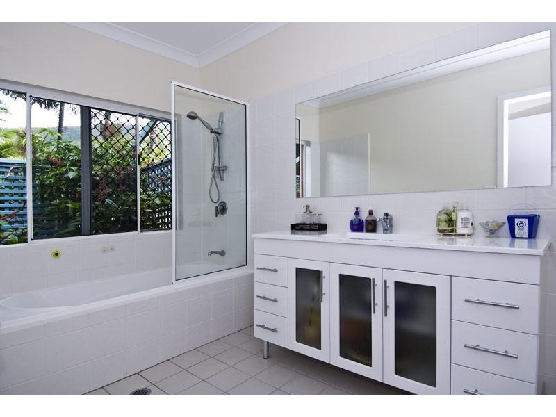 33 – 35 EVERGREEN STREET, Clifton Beach QLD 4879