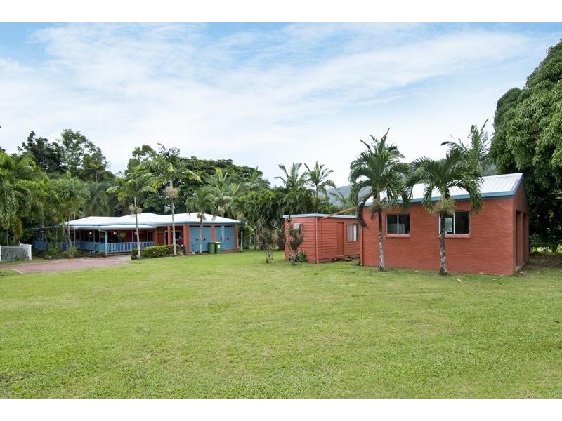 33 – 35 EVERGREEN STREET, Clifton Beach QLD 4879