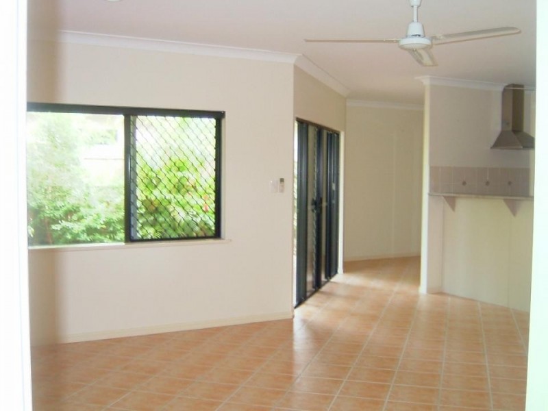 19 NARABEEN ST, Kewarra Beach QLD 4879