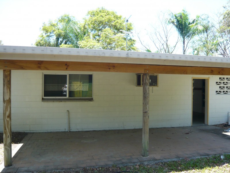 10 RUDDER ST, Clifton Beach QLD 4879