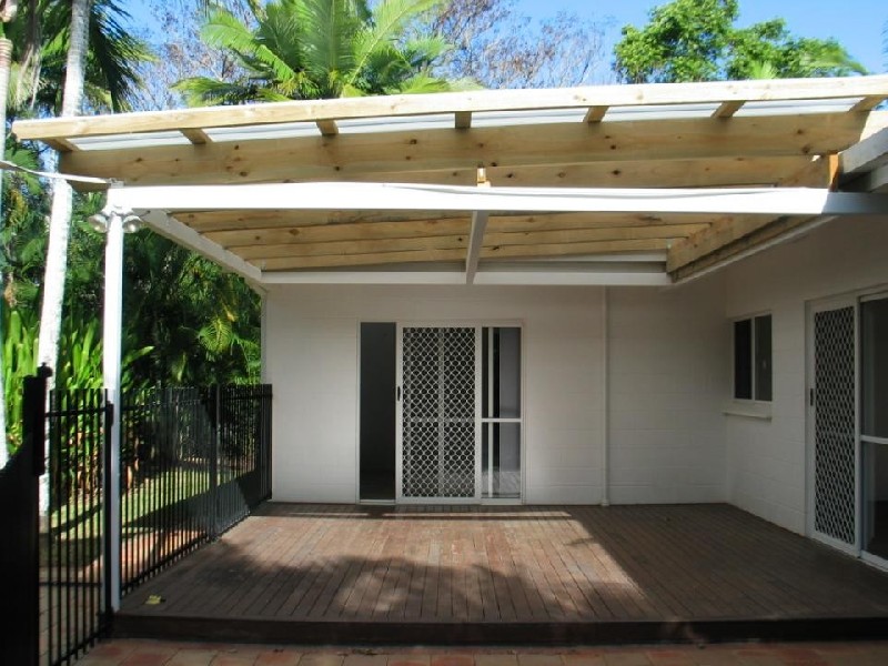 Kewarra Beach QLD 4879