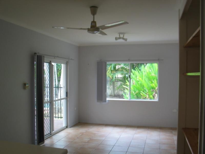 Kewarra Beach QLD 4879