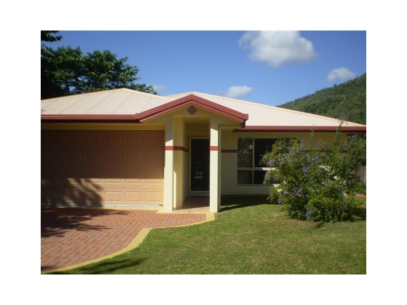 1 SAGO CLOSE, Palm Cove QLD 4879