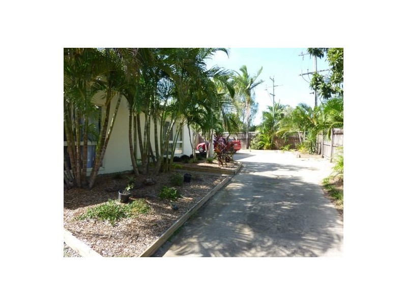 16 WHALE CLOSE, Kewarra Beach QLD 4879