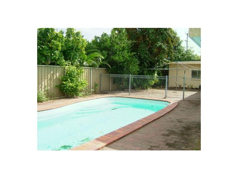 79 WATTLE ST, Yorkeys Knob QLD 4878