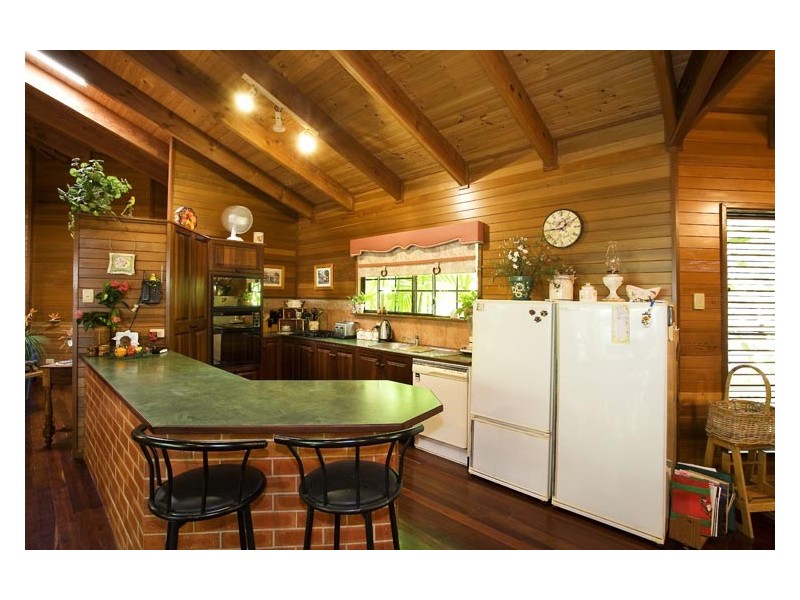 3 BLIGH CLOSE, Clifton Beach QLD 4879