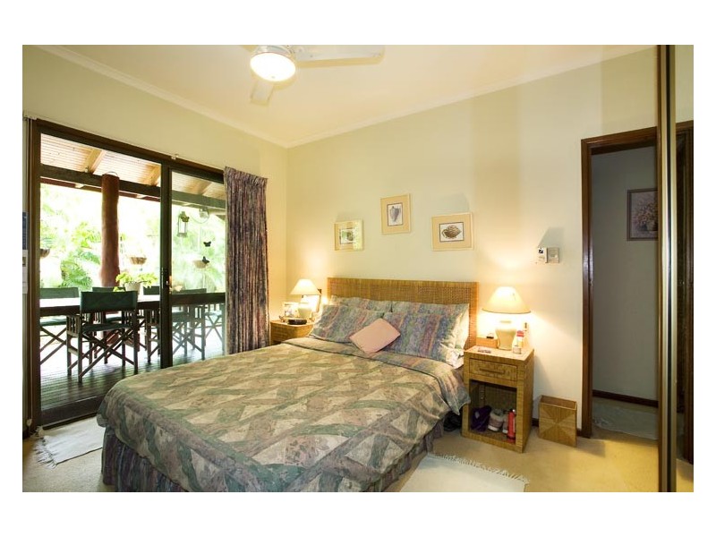 3 BLIGH CLOSE, Clifton Beach QLD 4879