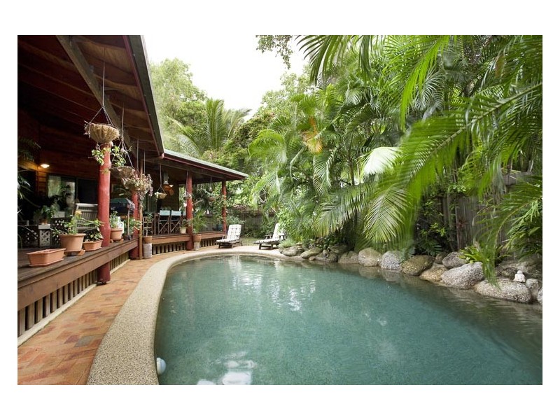 3 BLIGH CLOSE, Clifton Beach QLD 4879