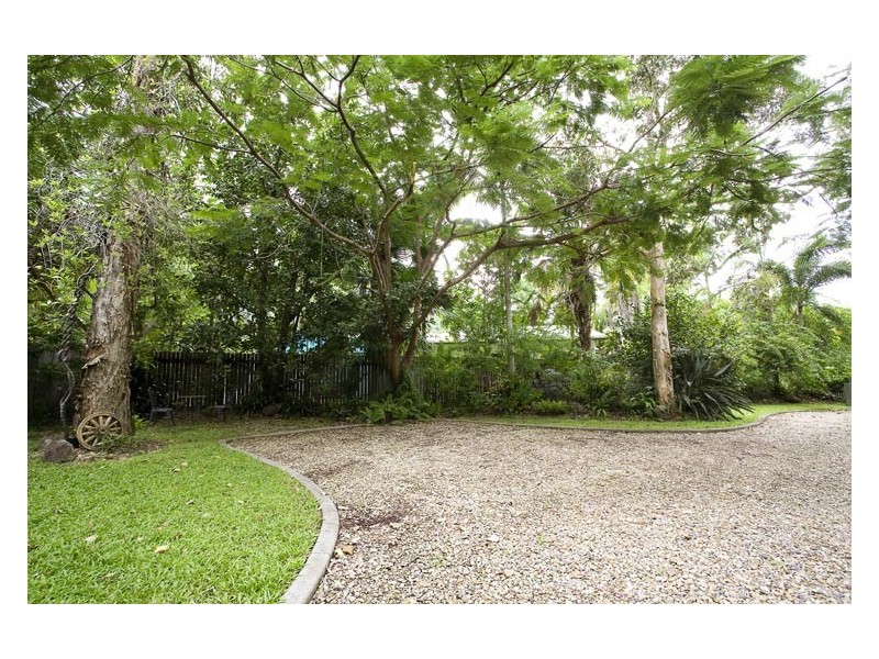 3 BLIGH CLOSE, Clifton Beach QLD 4879