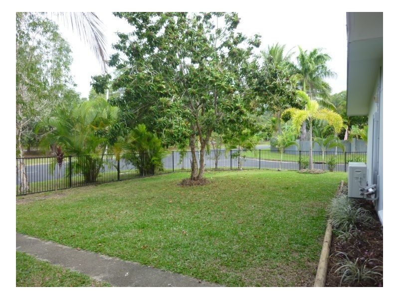 23 RUDDER ST, Clifton Beach QLD 4879