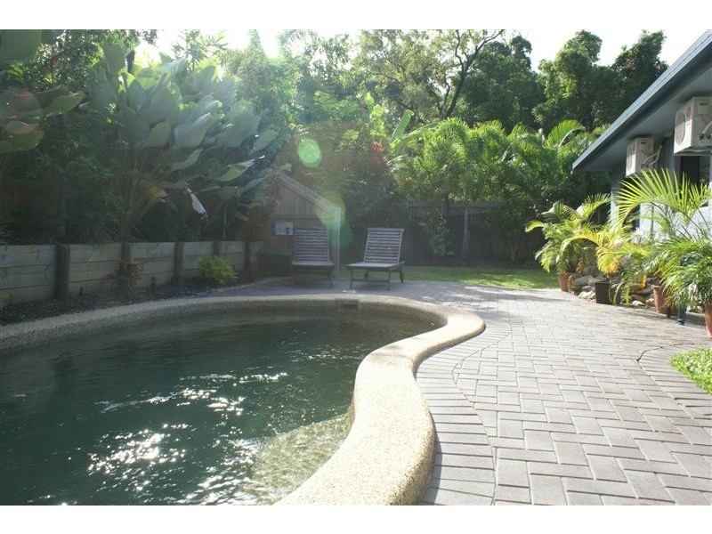 5 JUPITER CLOSE, Clifton Beach QLD 4879