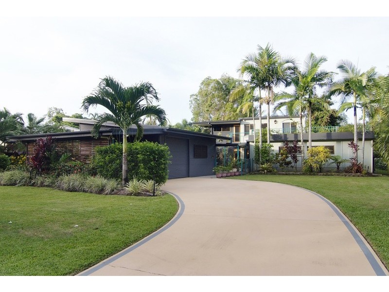 50 KEWARRA STREET, KEWARRA BEACH, Cairns QLD 4870