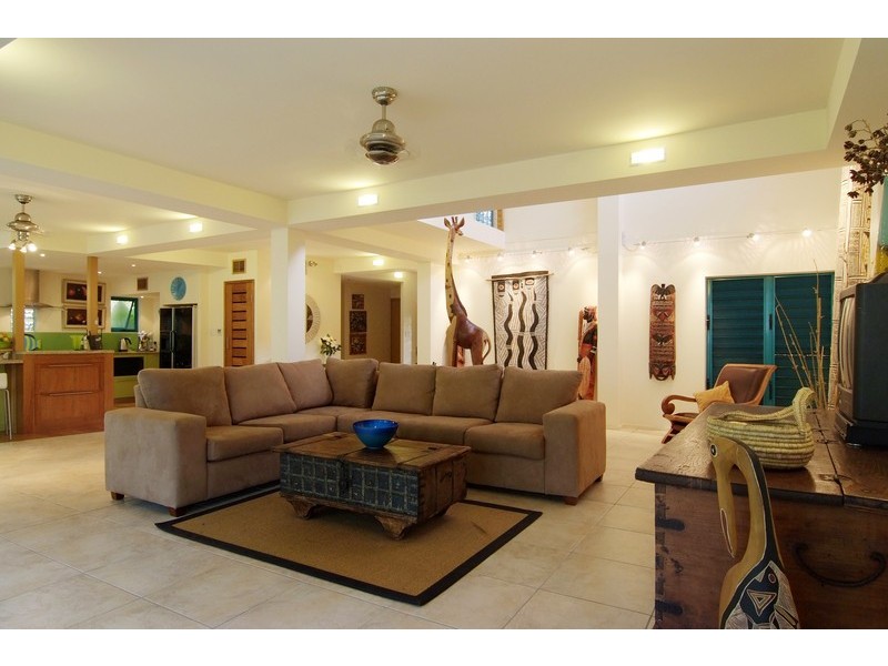 50 KEWARRA STREET, KEWARRA BEACH, Cairns QLD 4870