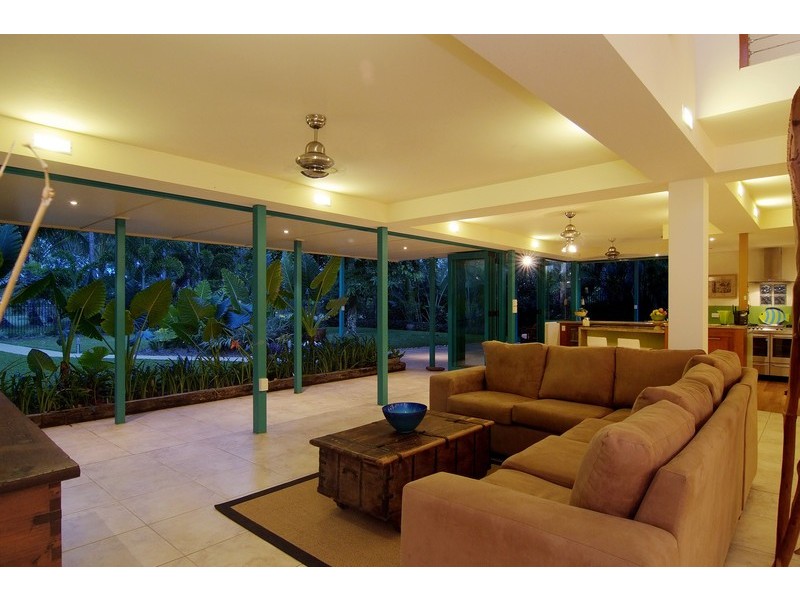 50 KEWARRA STREET, KEWARRA BEACH, Cairns QLD 4870