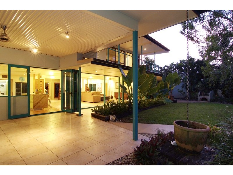 50 KEWARRA STREET, KEWARRA BEACH, Cairns QLD 4870