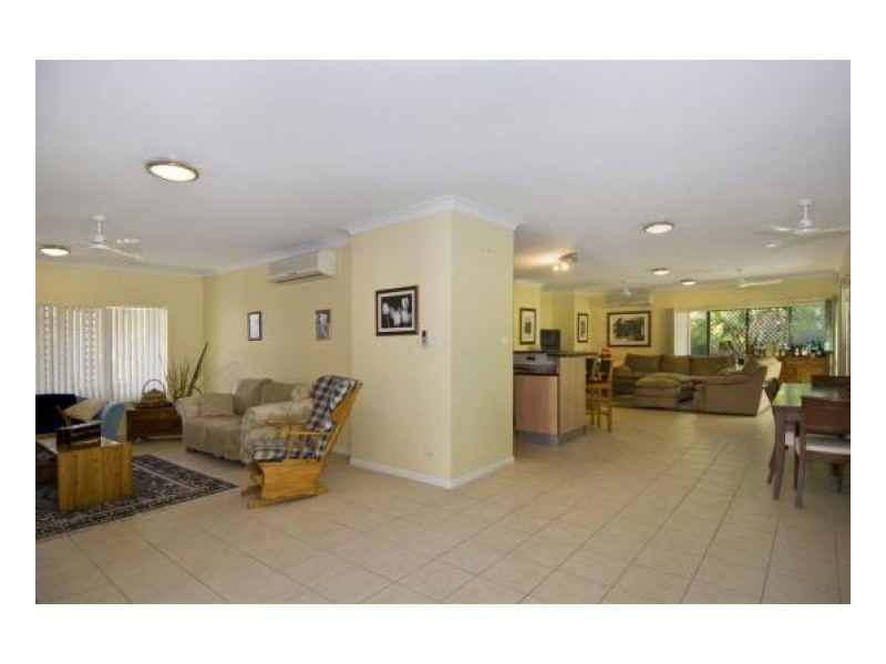 20 BURRANONG ST, Kewarra Beach QLD 4879