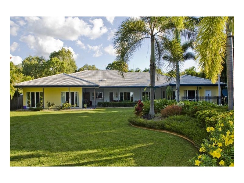 52 KEWARRA STREET, Kewarra Beach QLD 4879
