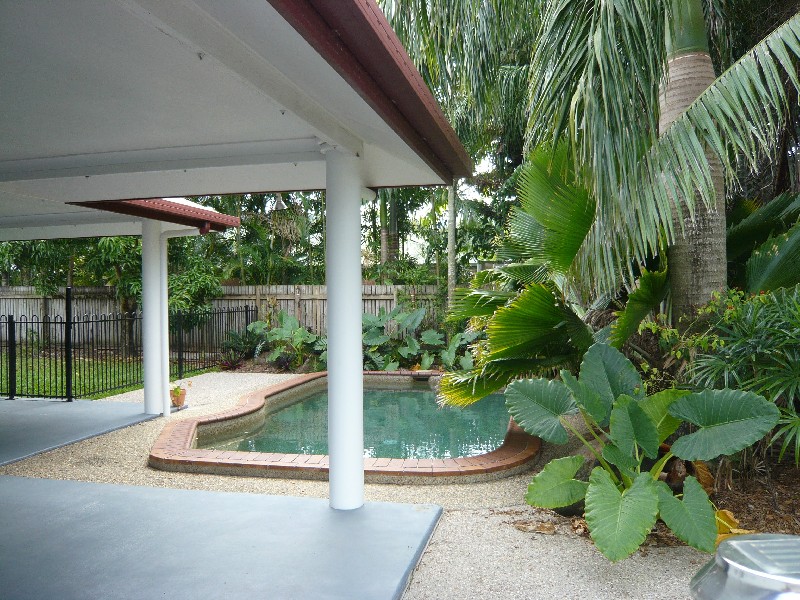 Kewarra Beach QLD 4879