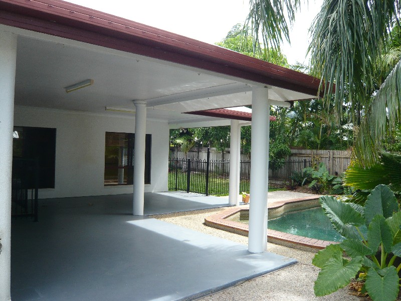 Kewarra Beach QLD 4879