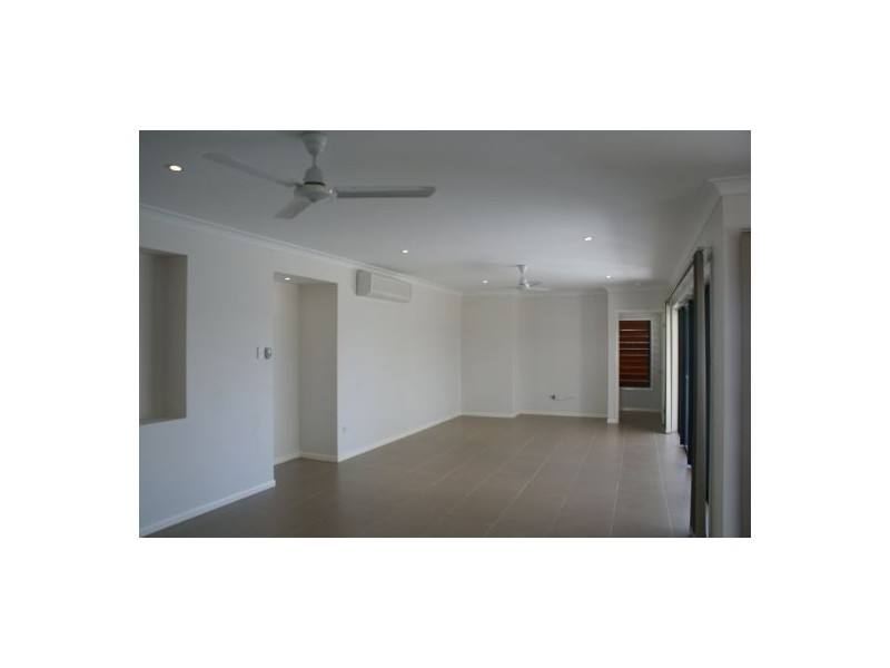 3 FLOREAT CL, Kewarra Beach QLD 4879