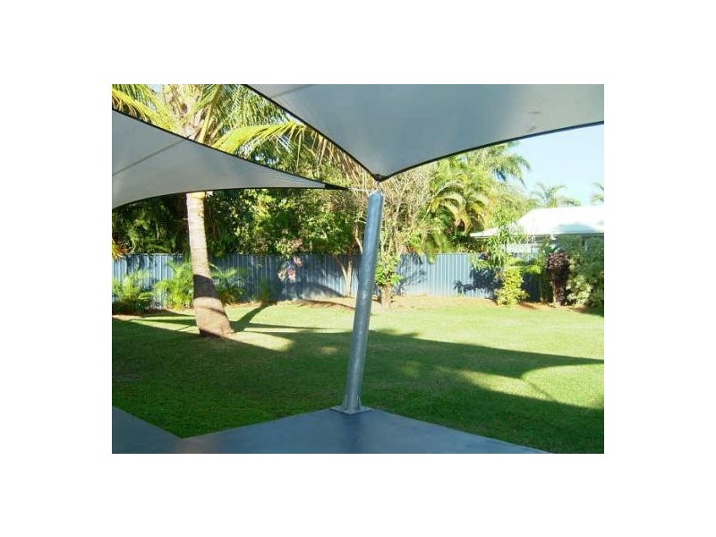 7 BULOLO ST, Trinity Beach QLD 4879