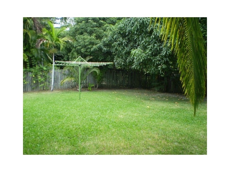 Clifton Beach QLD 4879