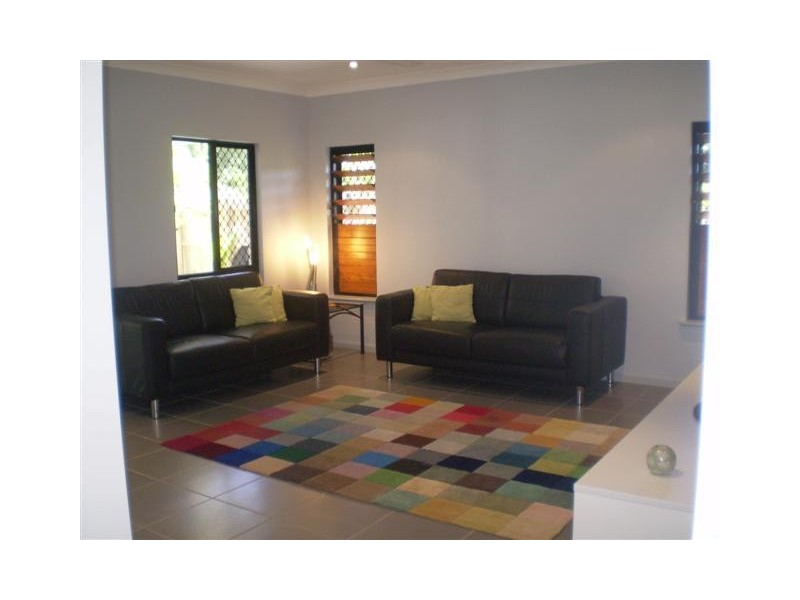 23 SECLUSION DRIVE, Palm Cove QLD 4879